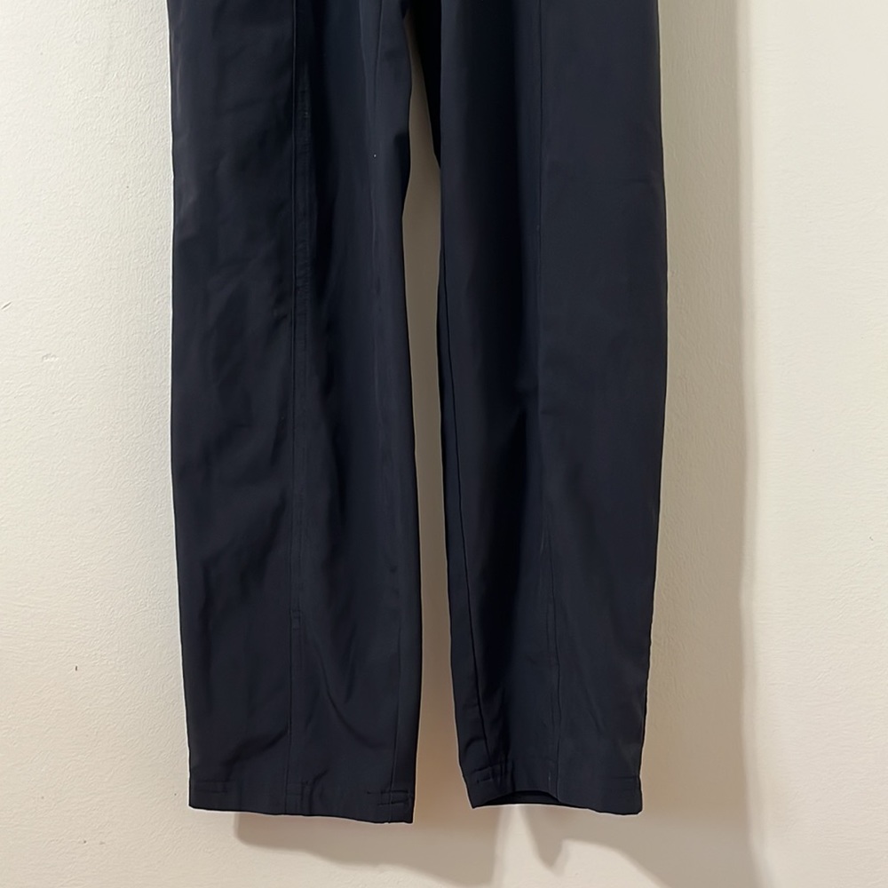 Athleta Black Roaming Romper Size 4 - Picture 6 of 12